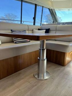 Riviera 5400 Sport Yacht image