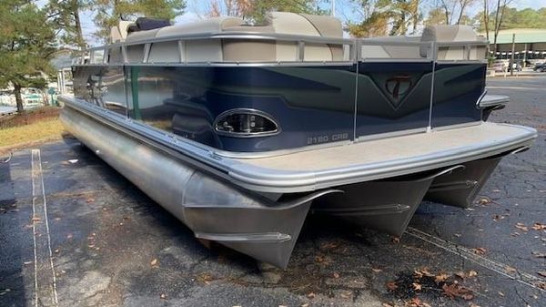 Tahoe Pontoon 21-23 Sport CRB SPP Tri-toon