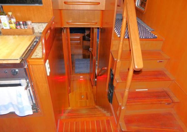 DeFever Pilothouse 46 Trawler image