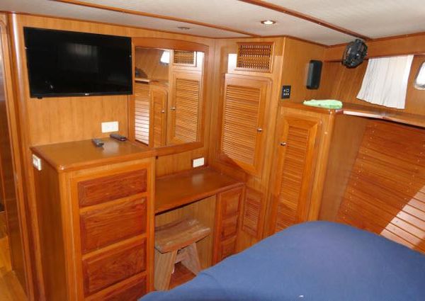 DeFever Pilothouse 46 Trawler image