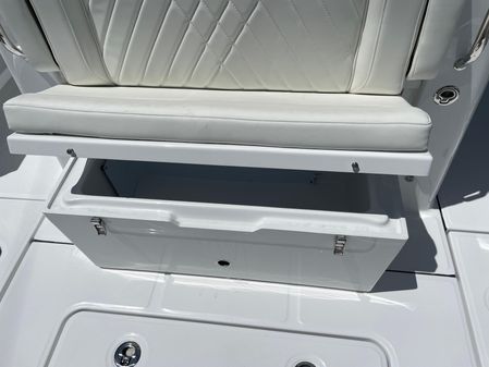 Everglades 315-CENTER-CONSOLE image