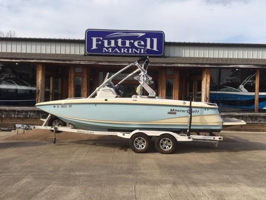 Mastercraft CSX 220 - main image