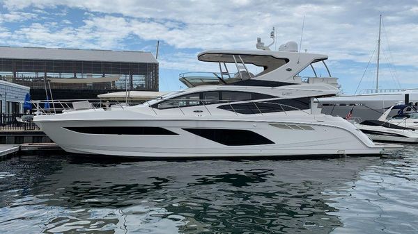 Sea Ray L550 Fly