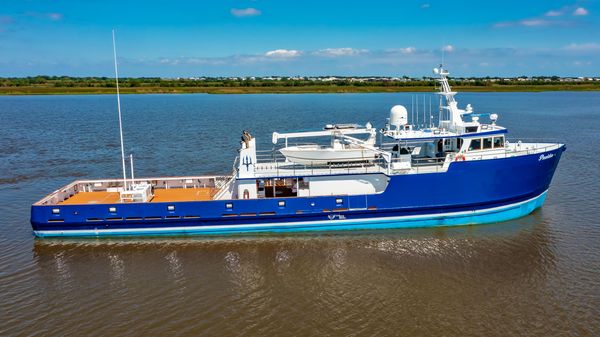 Commercial Explorer Yacht