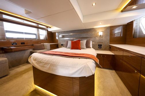 Cruisers Yachts 54 Cantius image