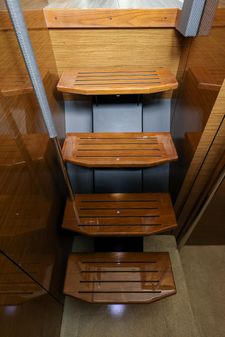Cruisers Yachts 54 Cantius image