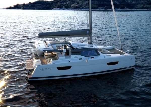 Fountaine-pajot ASTREA-42 image