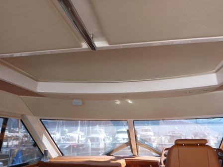 Riviera 4700-SPORT-YACHT image