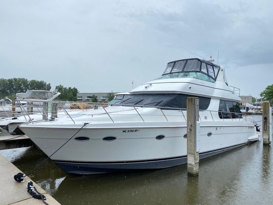 Carver 530-VOYAGER-PILOTHOUSE - main image