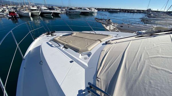 Sunseeker Manhattan 63 image