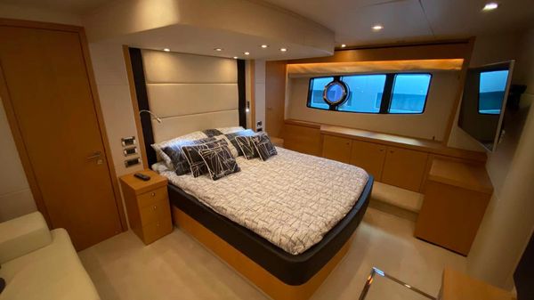 Sunseeker Manhattan 63 image