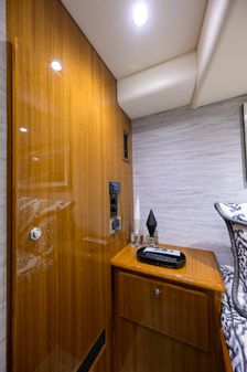 Viking 44 Open image