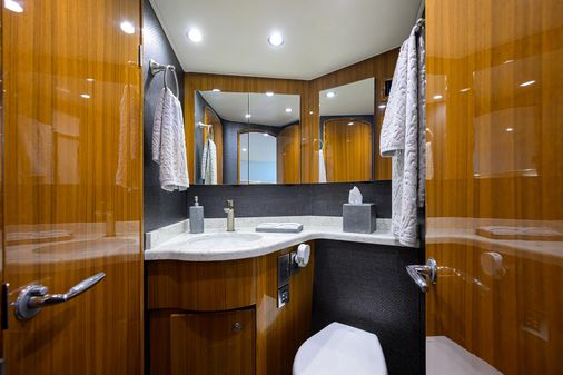 Viking 44 Open image