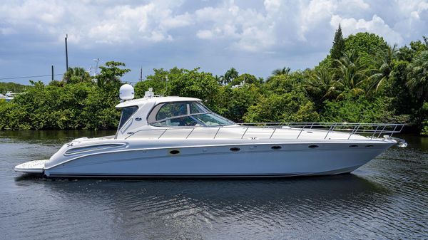 Sea Ray 550 Sundancer 