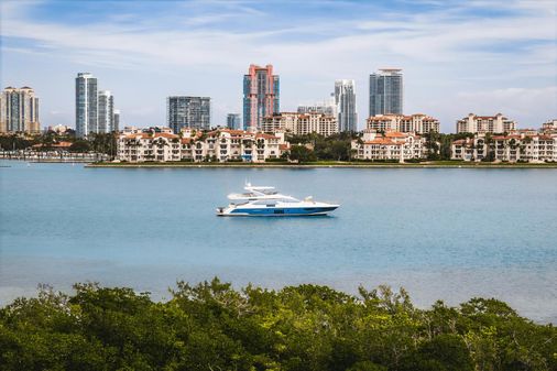 Azimut 80 Flybridge image