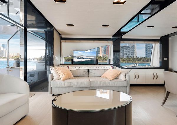 Azimut 80 Flybridge image