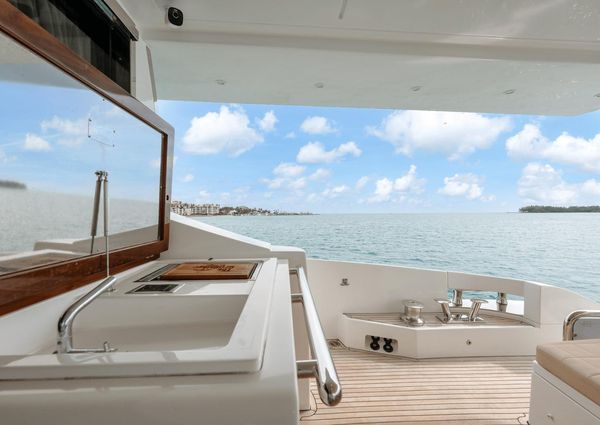 Azimut 80 Flybridge image