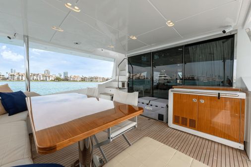 Azimut 80 Flybridge image