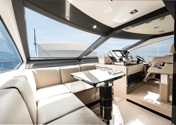 Azimut 80 Flybridge image