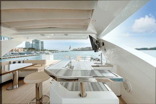 Azimut 80 Flybridge image