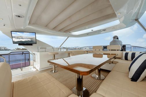 Azimut 80 Flybridge image