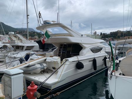 Ferretti Yachts 550 image