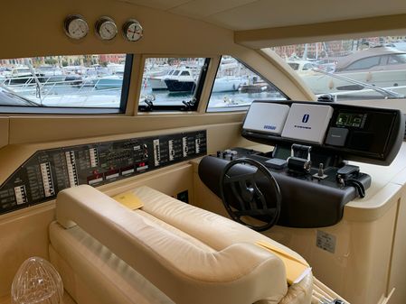 Ferretti Yachts 550 image