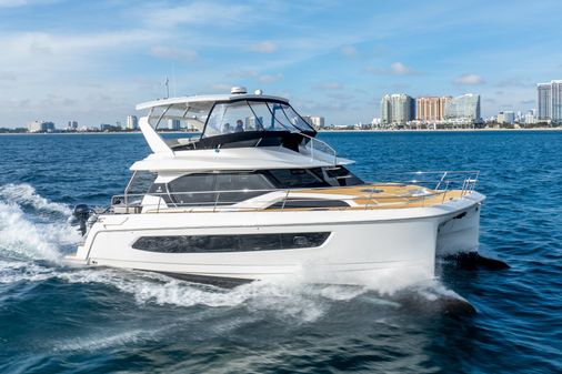 Aquila 44 Yacht image