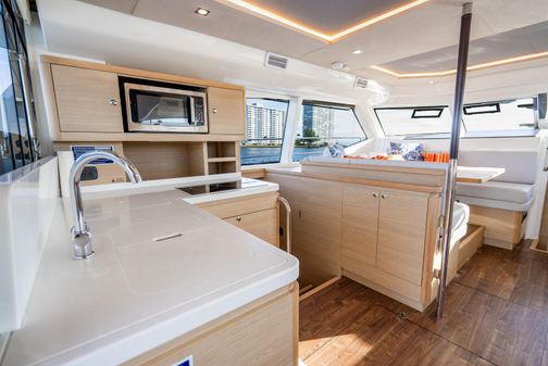 Aquila 44 Yacht image