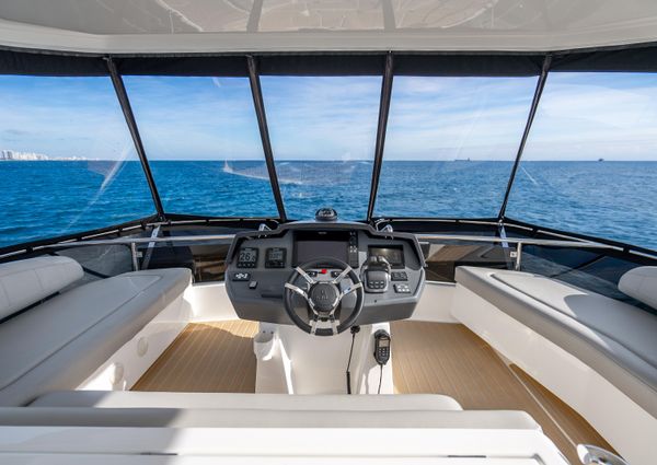 Aquila 44 Yacht image