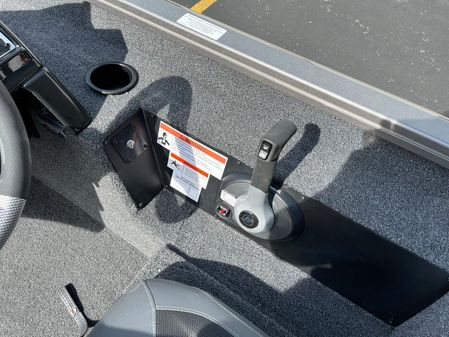 Lowe Stinger 175C image
