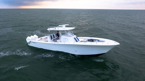 Front Runner 36 Center Console