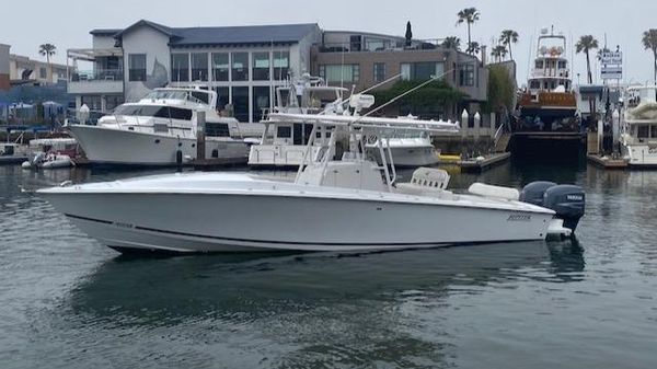 Jupiter Center Console