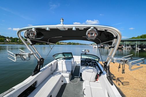 MasterCraft NXT22 image