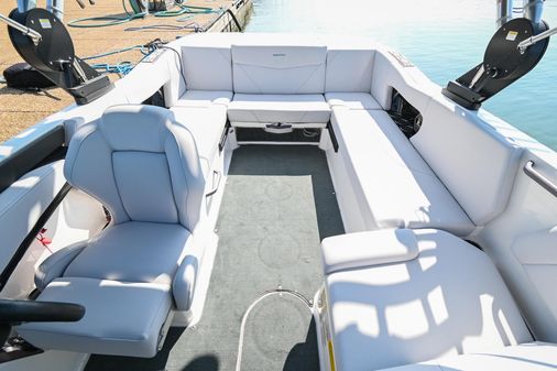 MasterCraft NXT22 image