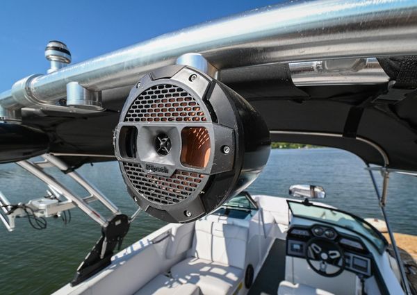 MasterCraft NXT22 image