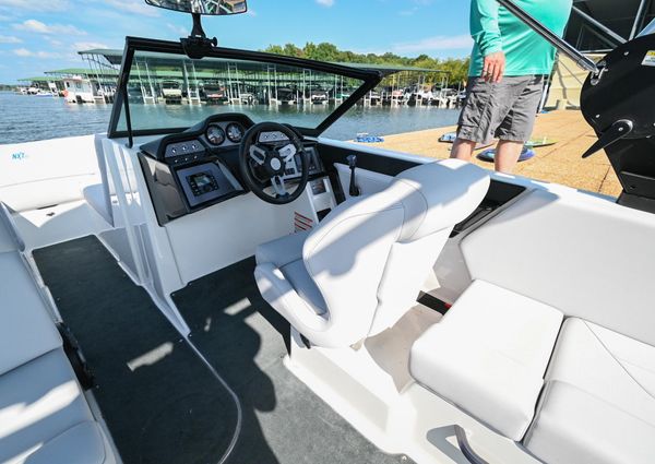 MasterCraft NXT22 image