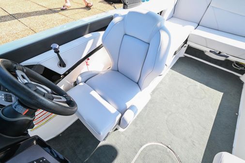 MasterCraft NXT22 image