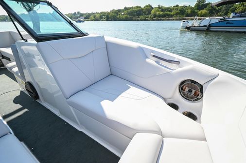 MasterCraft NXT22 image