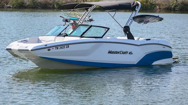 MasterCraft NXT22 