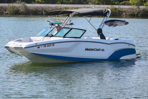 MasterCraft NXT22 image