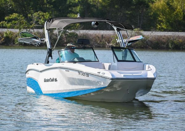 MasterCraft NXT22 image