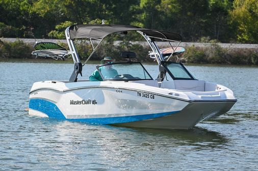 MasterCraft NXT22 image