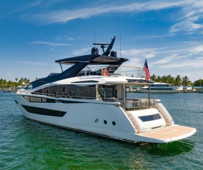 Sunseeker 88 Yacht image