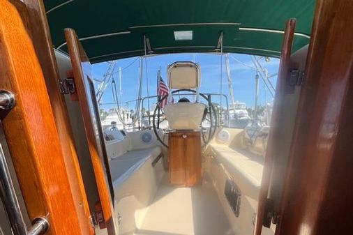 Island-packet 440 image