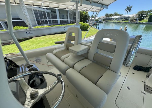 Boston Whaler 330 Outrage image