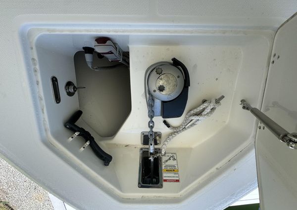 Boston Whaler 330 Outrage image