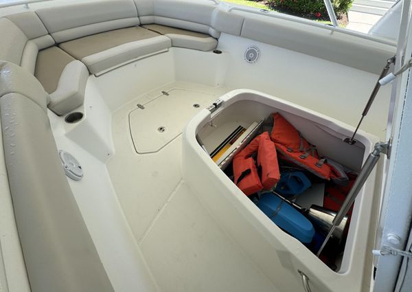 Boston Whaler 330 Outrage image