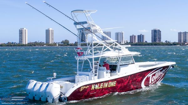 Yellowfin 42 Offshore image