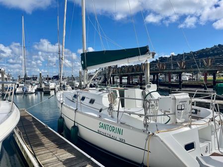 Beneteau Oceanis Clipper 323 image